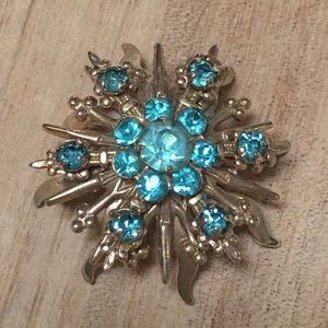 Vintage Star Burst Brooch